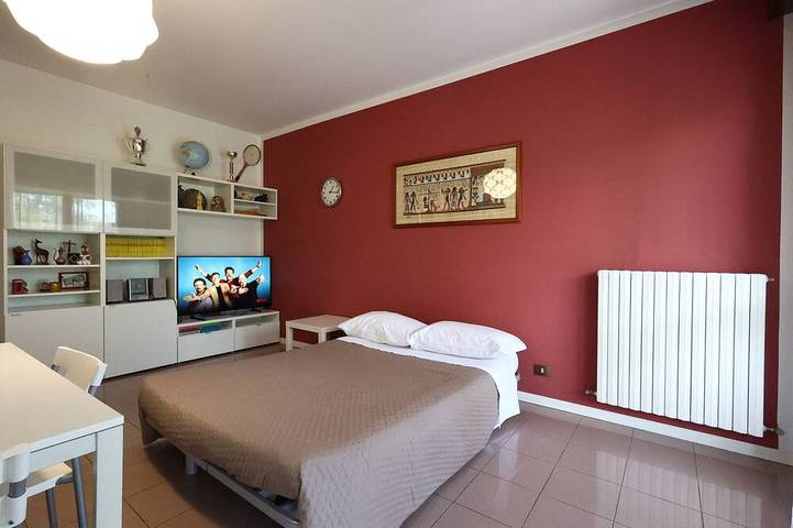 Entire apartment, Alby's apartment, in the Motor Valley with private parking in Formigine, Modena Province