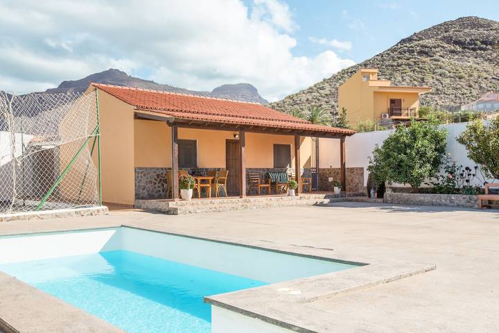 Ferienhaus "Villa los Espinos" mit Garten, Terrasse, Pool und WLAN; Parkplätze vorhanden in Los Espinos, San Nicolás de Tolentino