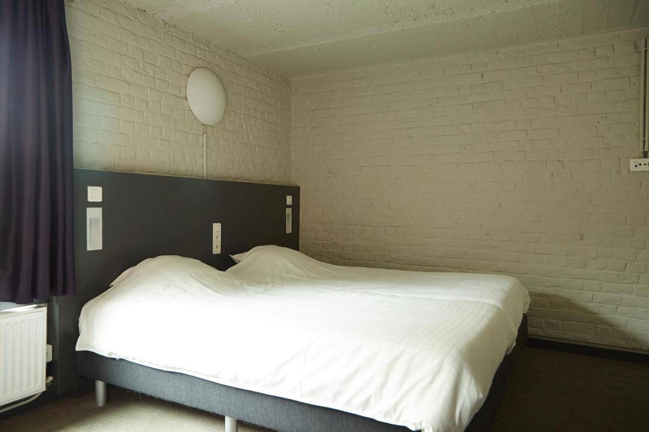 Budget Triple Room in Courtrai, Flandre-Occidentale