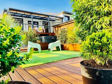 Cottage pour 6 personnes, avec jardin et jacuzzi à Pluherlin