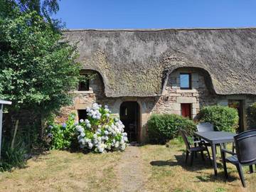 Gîte pour 6 personnes, avec jardin à Kervignac