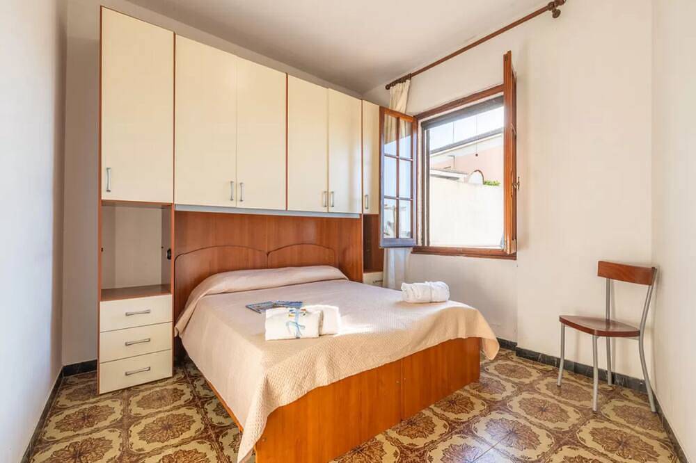 Ganze Wohnung, Eine gemütliche Unterkunft im Erdgeschoss in Porto Torres, Sassari Provinz