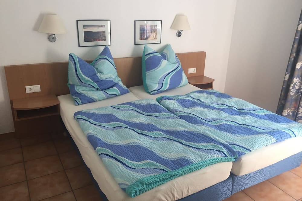 Ganze Wohnung, Natur pur - attraktive Ferienwohnung am Kap Arkona, der nördlichste Punkt Rügens in Putgarten, Rügen