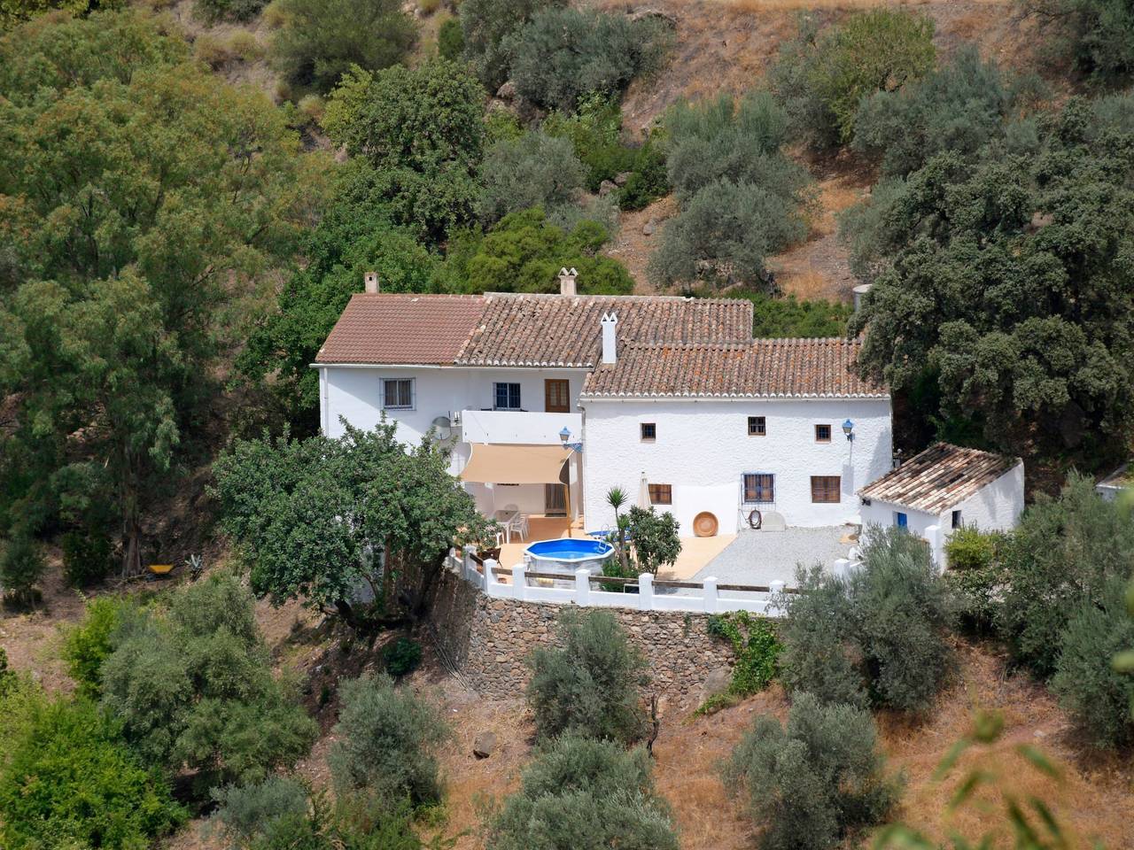 Villa La Zorzalera mit Tauchbecken, Wifi, Klimaanlage in Comares, Málaga Province
