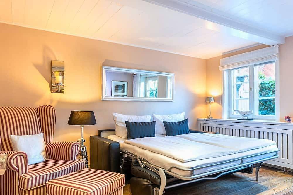 Ganze Wohnung, \"Ferien im Tide-Haus: Entspannung und Abenteuer an der Nordsee!\" in Oevenum, Föhr
