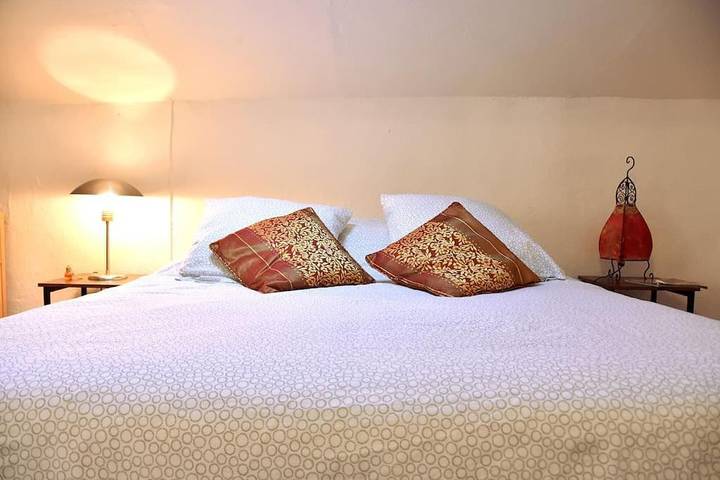 Gîte pour 4 personnes, avec vue dans Office De Tourisme D Hyeres - 2