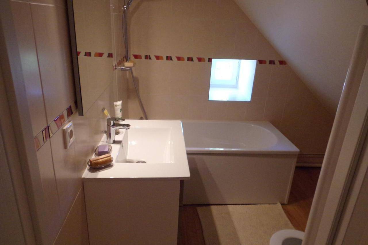 One-Bedroom House in Saint-Georges-Nigremont, Parc Naturel Régional de Millevaches en Limousin