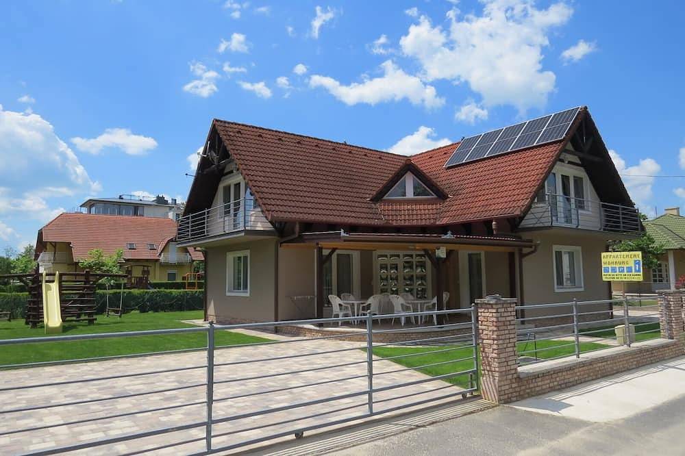 Ganze Wohnung, Ferienwohnung/App. für 5 Gäste mit 40m² in Balatonlelle in Balatonlelle, Plattensee Südufer