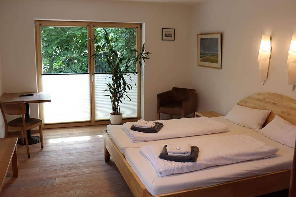 Entire apartment, Ferienwohnung Zwirn - Hotel 11 Eulen Uelzen in Uelzen, Landkreis Uelzen