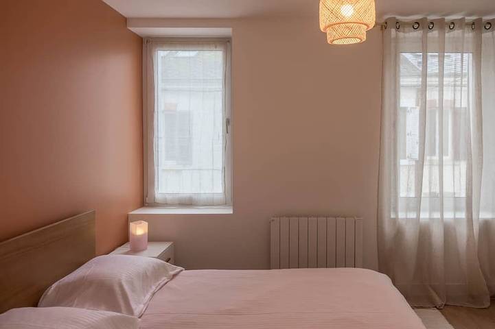 🏡maison Avec Extérieur à 10 min à Pied de la Gare-3 Chb-👨👩👦👦6 Pers-3 sdb in Orléans, Loire-Tal