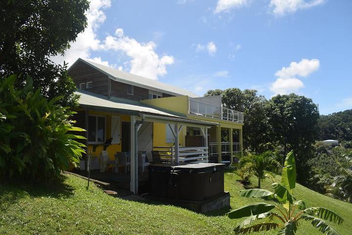 Location de vacances pour 4 personnes, avec terrasse et jardin à Deshaies - 2