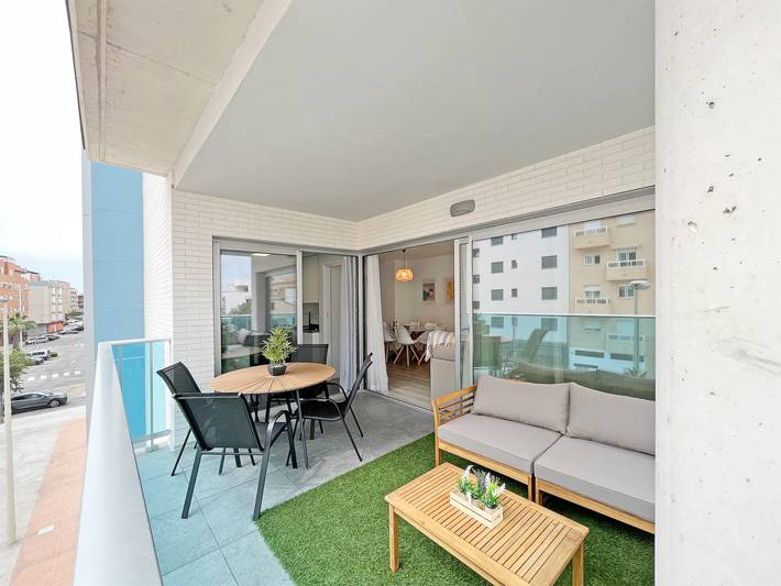 Apartamento para 6 personas, con terraza en Sagunto