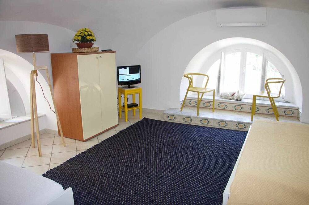 Appartamento intero, La Cambusa -  In riva al mare! in Maiori, Costiera amalfitana
