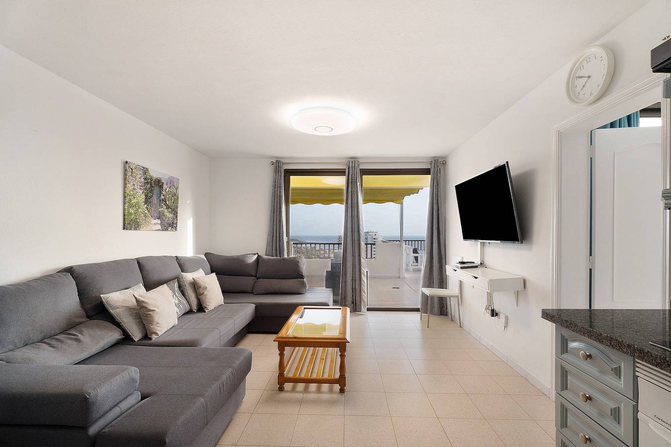 Ganze Wohnung, Ferienwohnung 'Penthause Luxe 501 Sea View Pool' mit Meerblick, privater Terrasse und Wlan in San Eugenio Alto, Adeje