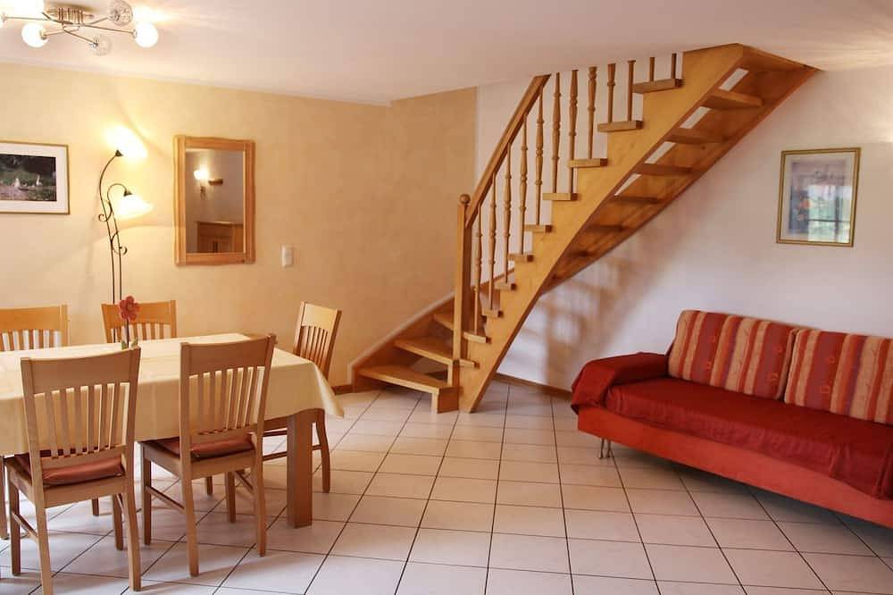 Ganze Wohnung, Ferienwohnung mit großer Wohnküche und 2 Schlafzimmer, 62 m² in Soyen, Landkreis Rosenheim