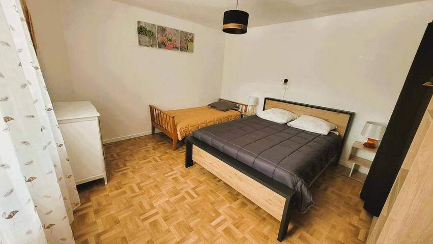 Location de vacances pour 5 personnes, avec terrasse et jardin, adapté aux familles à Loriol-sur-Drôme - 4