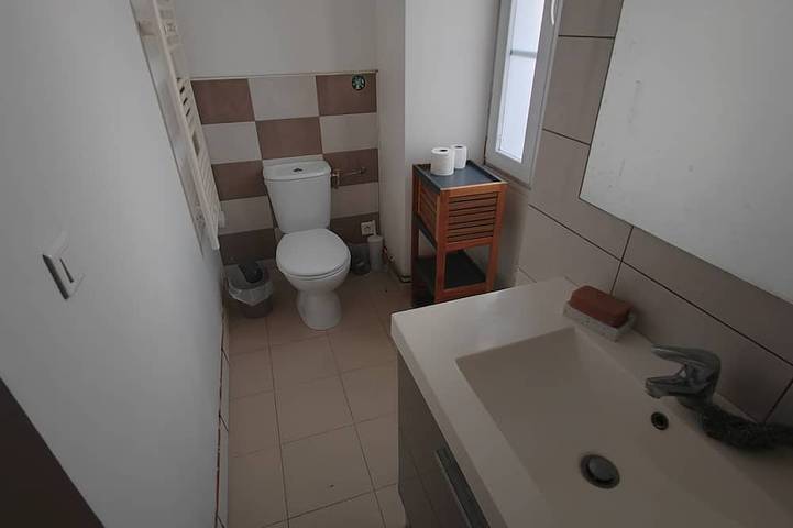 Location de vacances pour 3 personnes à Hommes - 4
