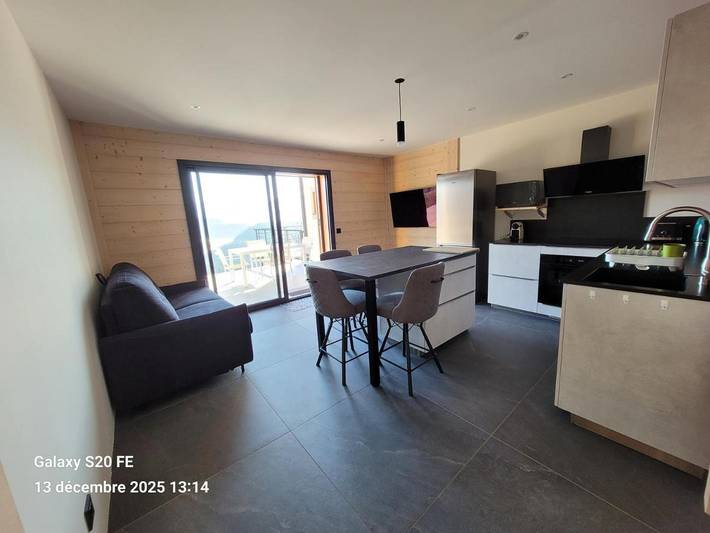 Gîte pour 3 personnes, avec terrasse et vue à Onnion - 4