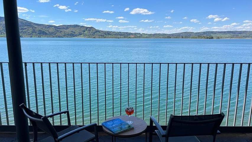 Ferienwohnung für 3 Personen, mit Sauna und Ausblick sowie Seeblick und Balkon - 1
