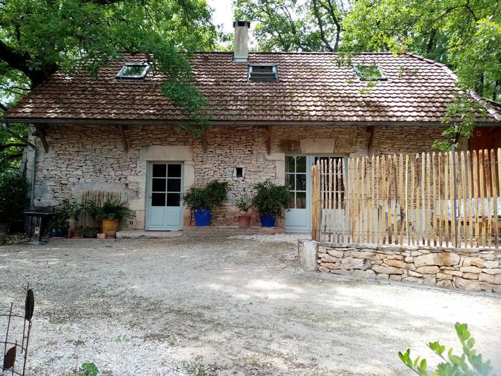 Gîte pour 6 personnes, avec jardin