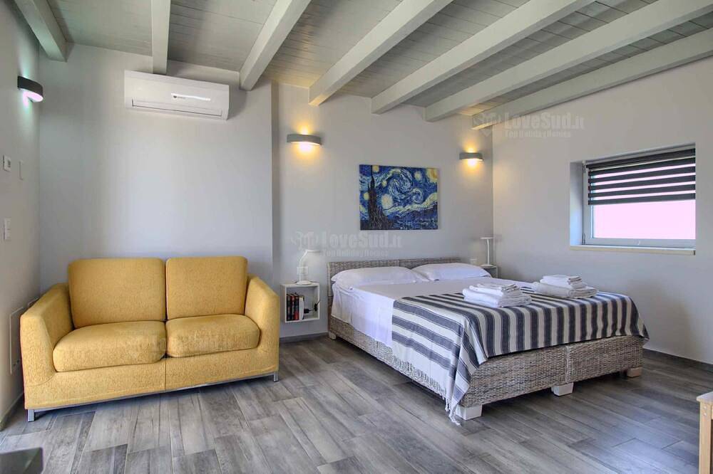 Pool Villa Controvento by Lovesud in Torre Vado, Golf von Tarent