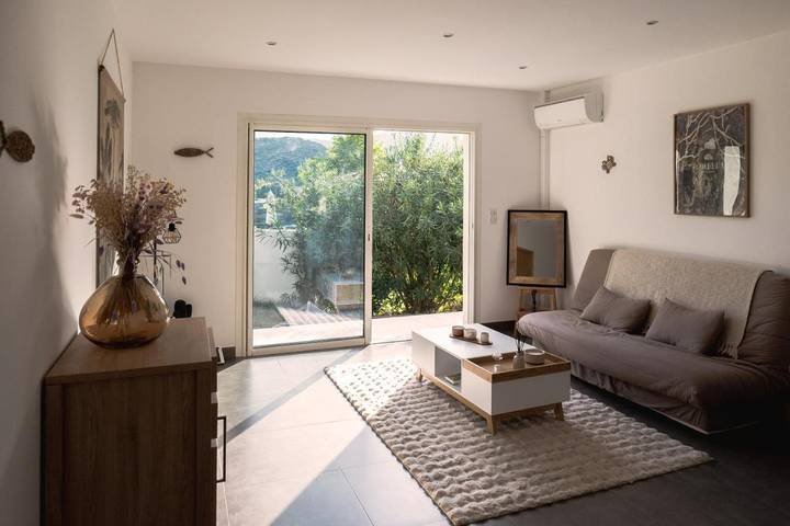 Location de vacances pour 4 personnes, avec jardin ainsi que terrasse et piscine, animaux acceptés à Poggio-d'Oletta - 4