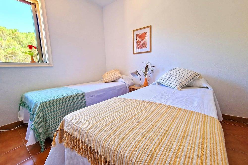 Maison avec piscine, jardin et parking à 8-10 minutes de la plage in Platja de Sant Feliu (Sant Feliu de Guíxols), Sant Feliu de Guíxols