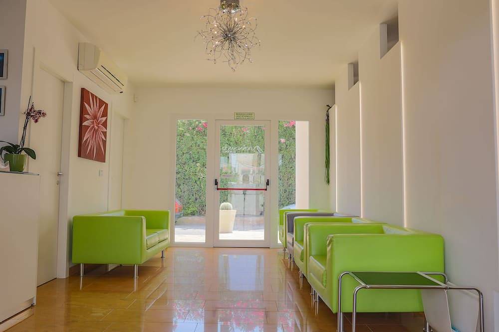Ganze Wohnung, Zweizimmer Zugang für Menschen mit Behinderungen „Donnosanto Residenz“ in Torre Santa Sabina, Salento