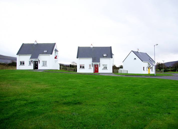Vacation rental for 6 people, with Yard in County Clare