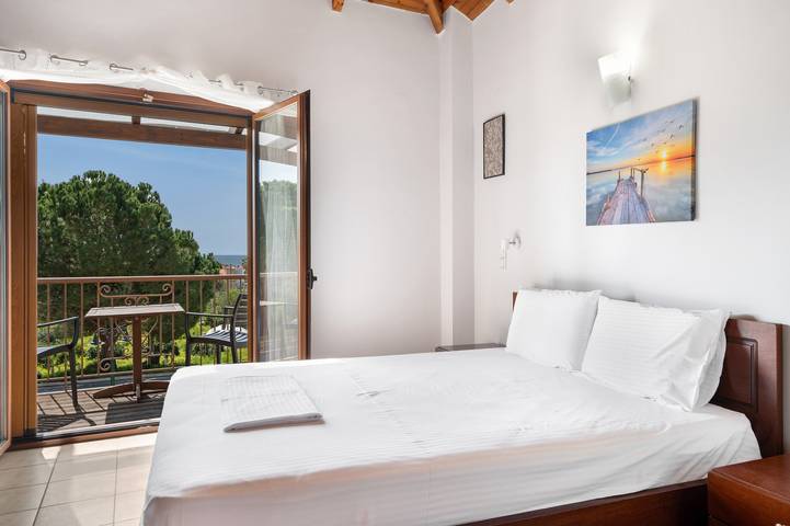 Ferienwohnung für 2 Personen, mit Balkon und Garten, kinderfreundlich