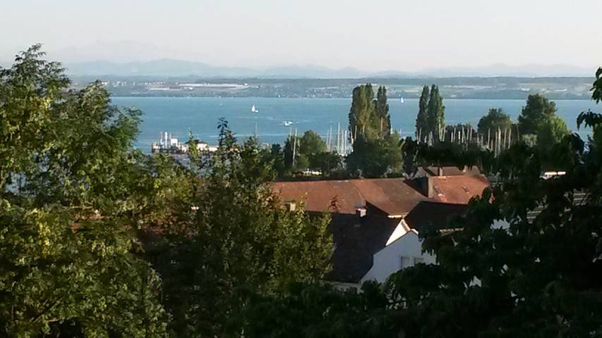 Ferienwohnung für 4 Personen, mit Balkon und Seeblick in Immenstaad