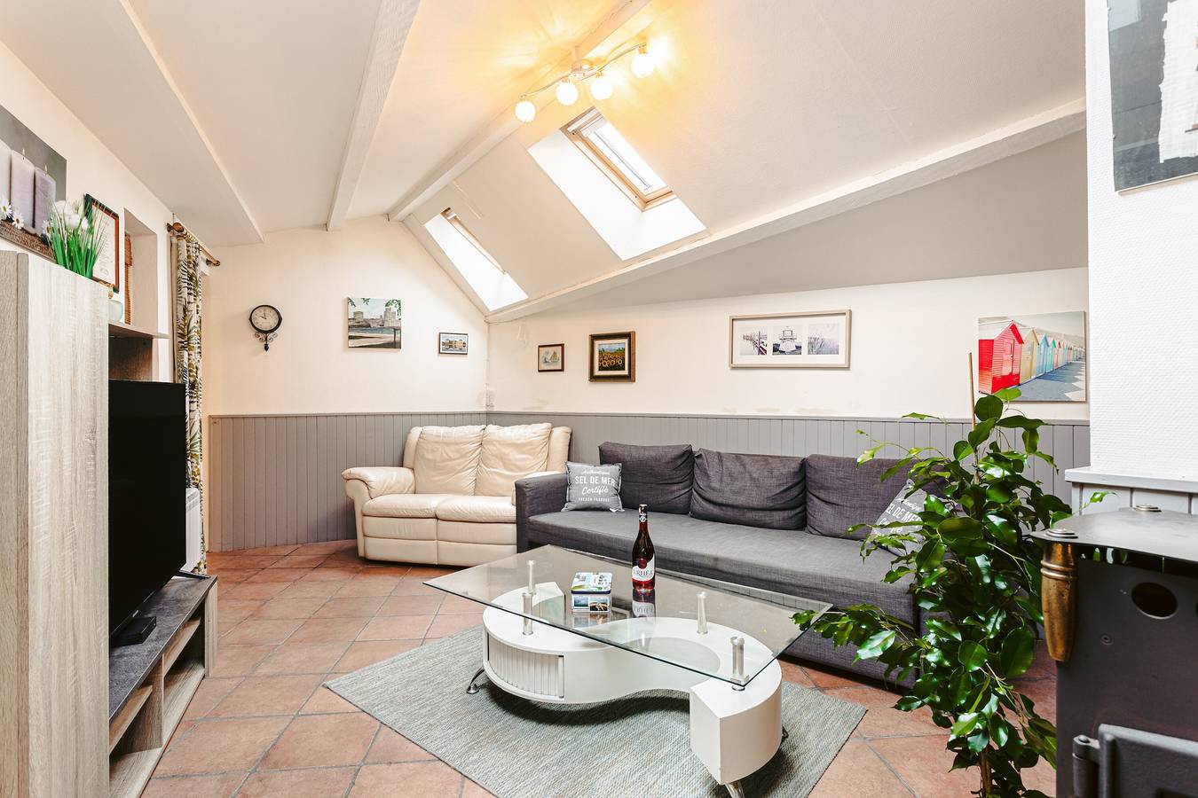 Maison de vacances 'Maison Coeur De Ville Chez Diego' avec terrasse partagée, jardin privé et Wi-Fi in La Rochelle, Région de La Rochelle