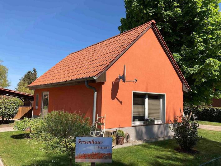 Ferienhaus für 2 Personen, mit Garten und Terrasse in Deutschland