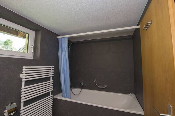 Ganze Wohnung, Chasa Tablà, (Guarda) in Guarda Staziun, Guarda