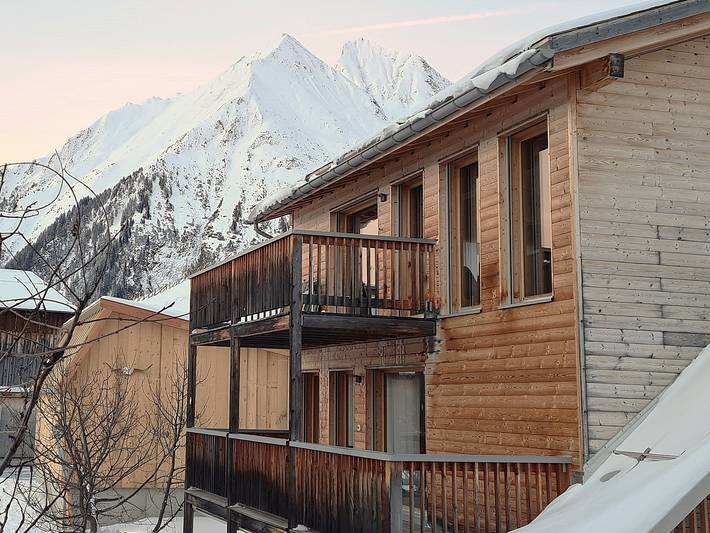 Ferienhaus für 4 Personen, mit Garten und Balkon in Safiental