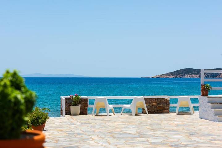 Location de vacances pour 2 personnes, avec balcon et vue dans Platis Gialos Sifnos - 3