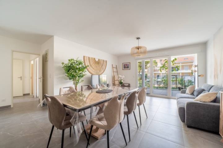 Apartamento entero, Cosy apartment with terrace in Draguignan center in Draguignan, Region de Draguignan