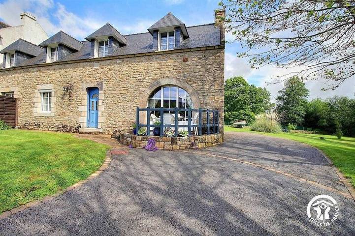 Location de vacances pour 4 personnes, avec jardin à Carnac