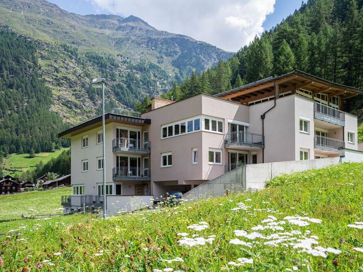 Ferienwohnung für 5 Personen, mit Balkon und Terrasse in Sölden (Österreich)