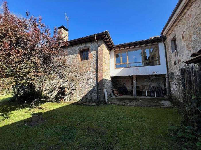 Casa rural para 14 personas, con balcón además de piscina y jardín en Vega del Guadalquivir - 2