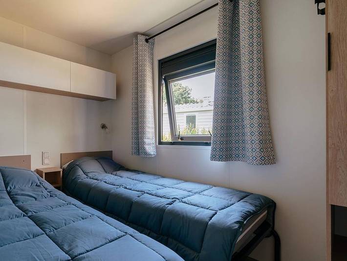 Camping für 6 Personen, mit Kinderpool in San Felice del Benaco - 4