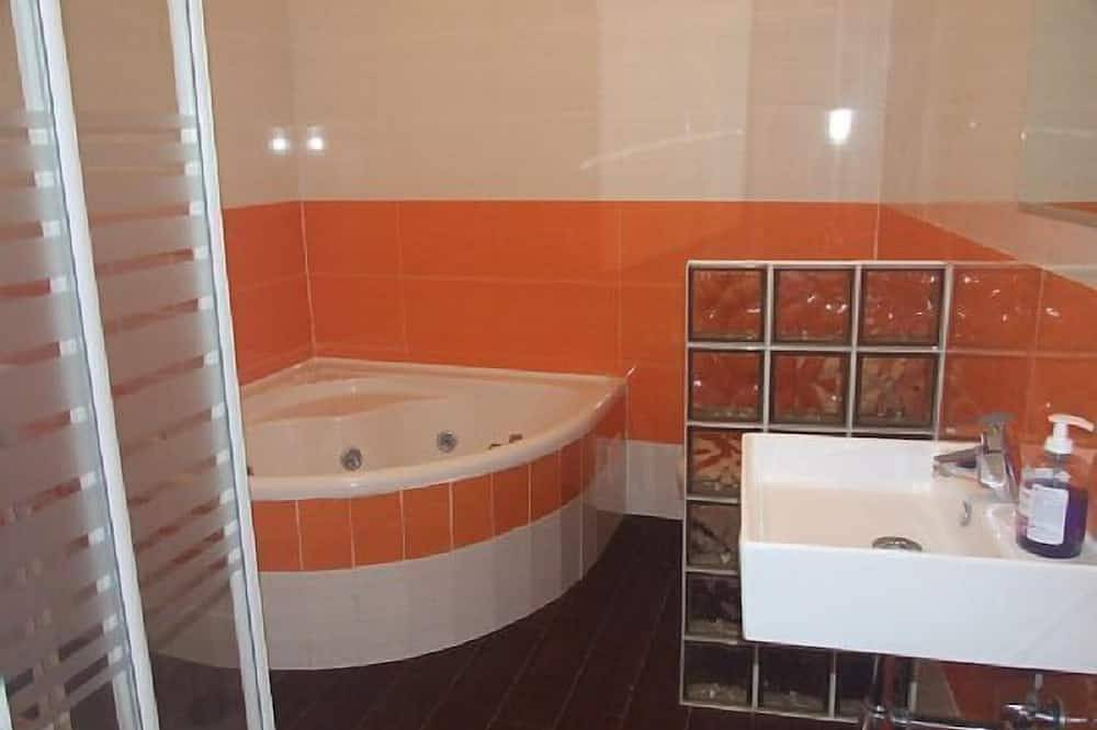 Holiday accommodation La Espiga for 6 people in Cortos, Tolbaños