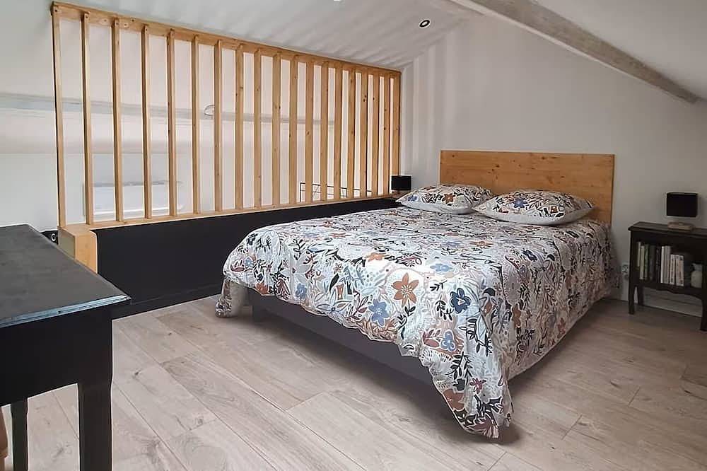 Accommodation Le Figuier air-conditioned Trevoux in Trévoux, Región de Bourg-en-Bresse