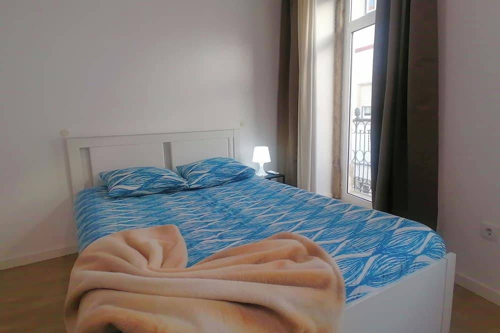 Ganze Wohnung, Cristiano´S apartment with terrace in Alcochete in Halbinsel von Setúbal
