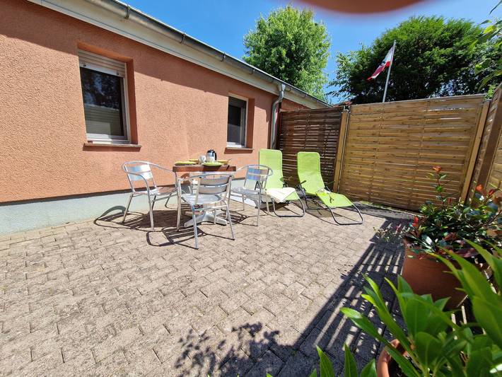 Ferienhaus für 4 Personen, mit Terrasse und Garten in Göhren-Lebbin - 2