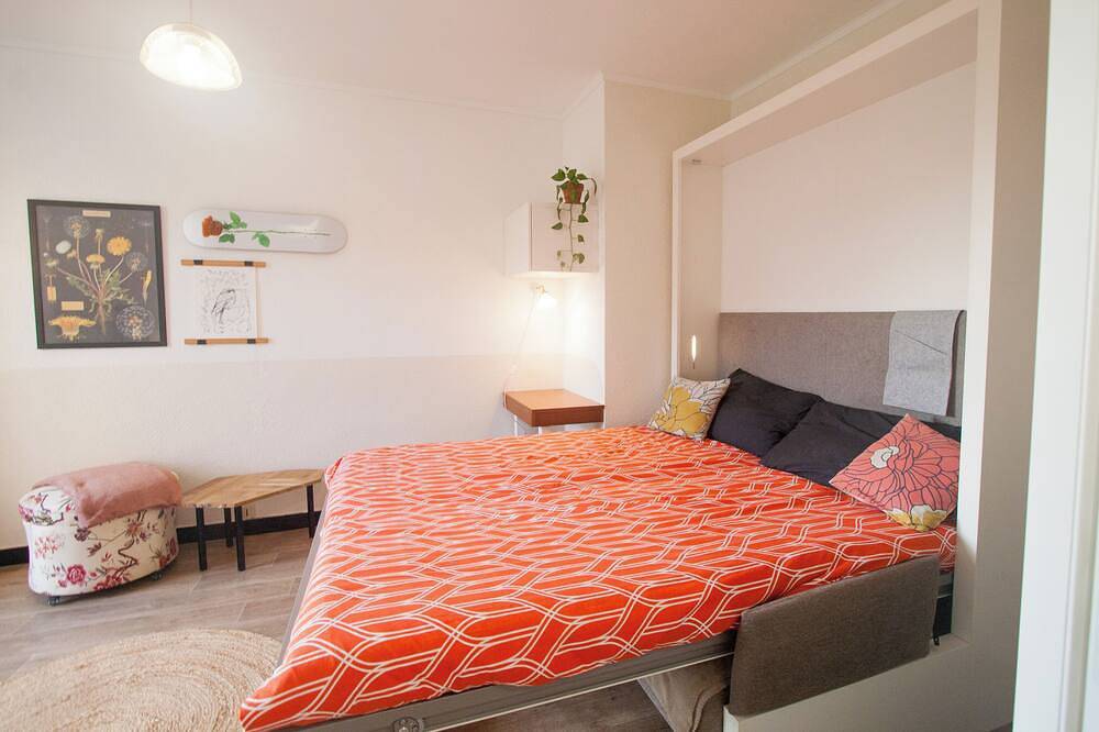 Apartamento entero, La Mazarine –Studio Comfort in Les Milles between Aix Tgv and in Les Milles, Aix-en-Provence