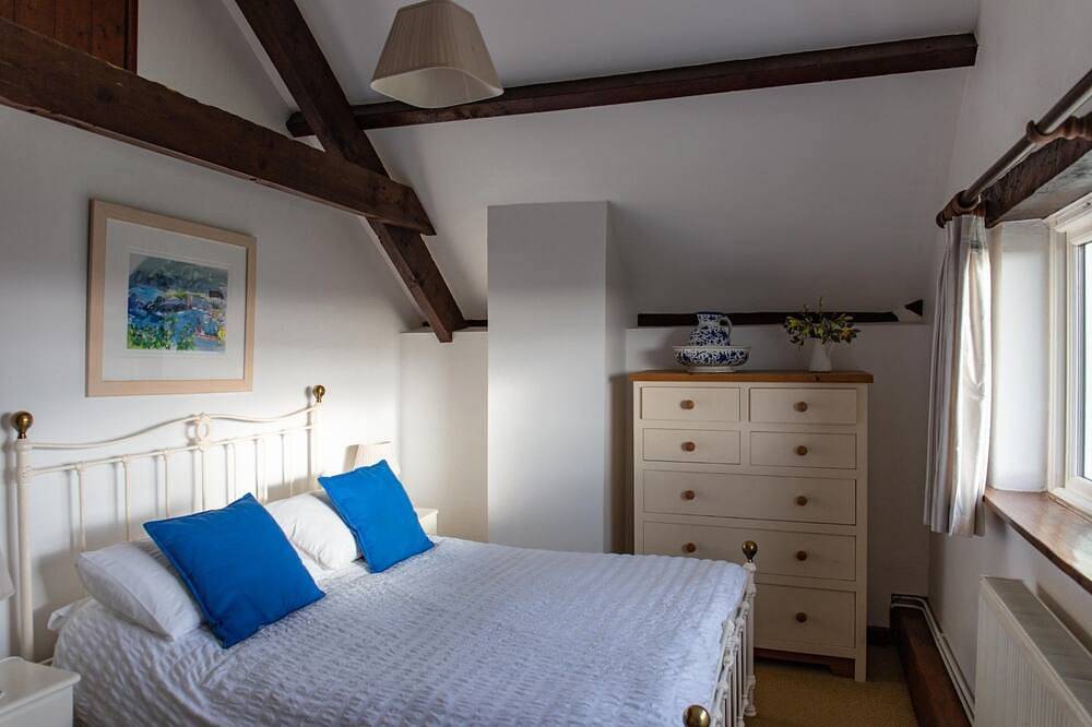 The Granary, shared hot tub and sauna in Hartland, Hartland Devon Heritage Coast