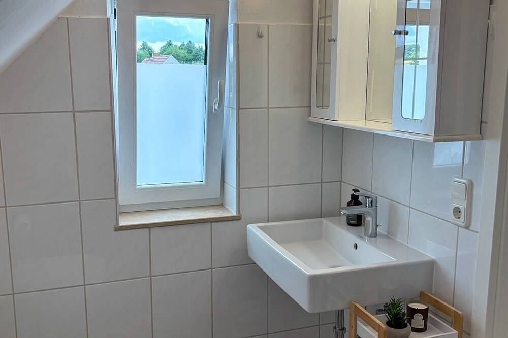 Ganze Wohnung, Ferienwohnung Hügelblick 07 in Neppermin, Benz