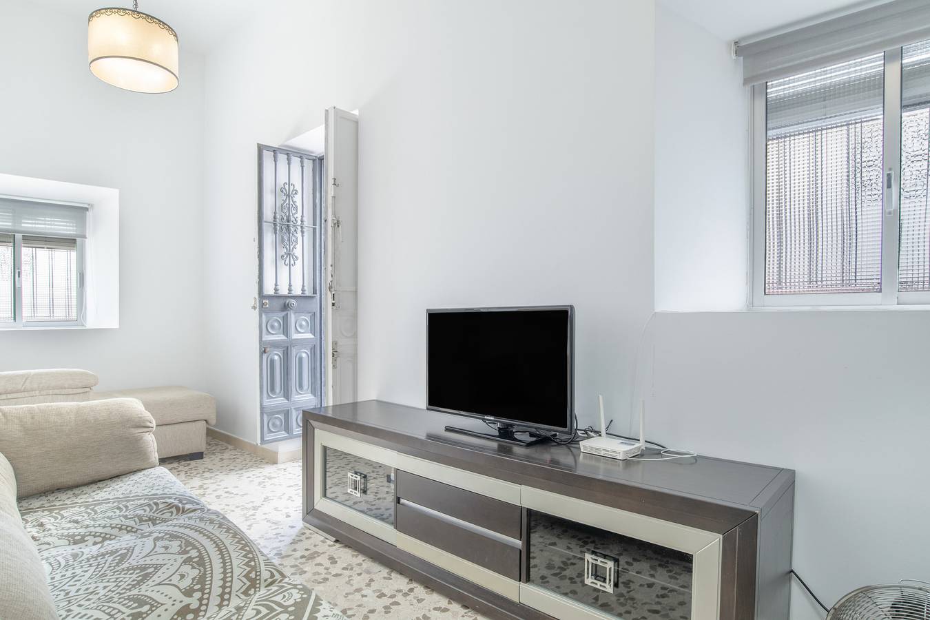 Casa Vacacional 'Pepa' con Wi-Fi in Playa Barbate, Barbate