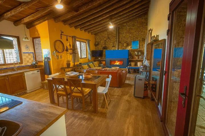 Chalet para 12 personas, con piscina además de vistas y jardín, Se admiten mascotas en Provincia de Badajoz - 4